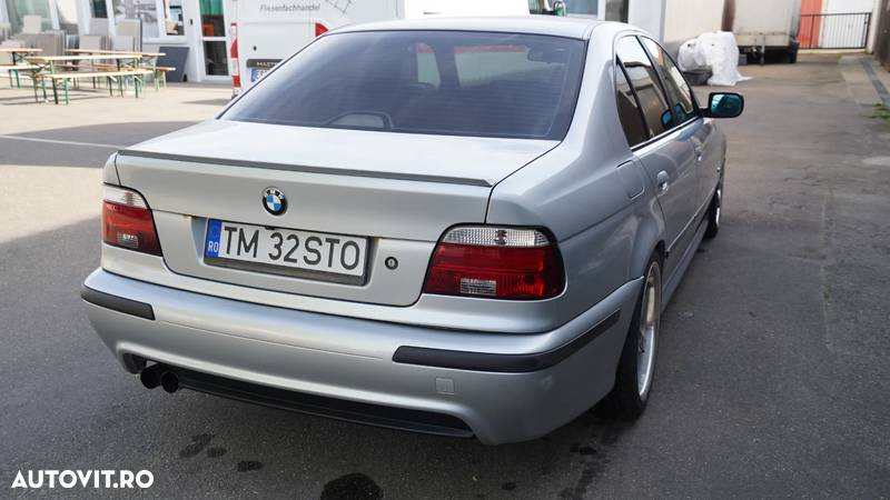 BMW Seria 5 520i - 3