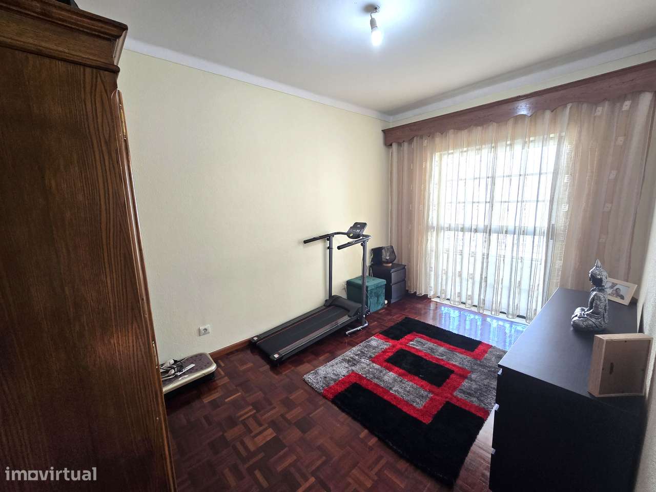 Simpática Moradia em Banda T3-32