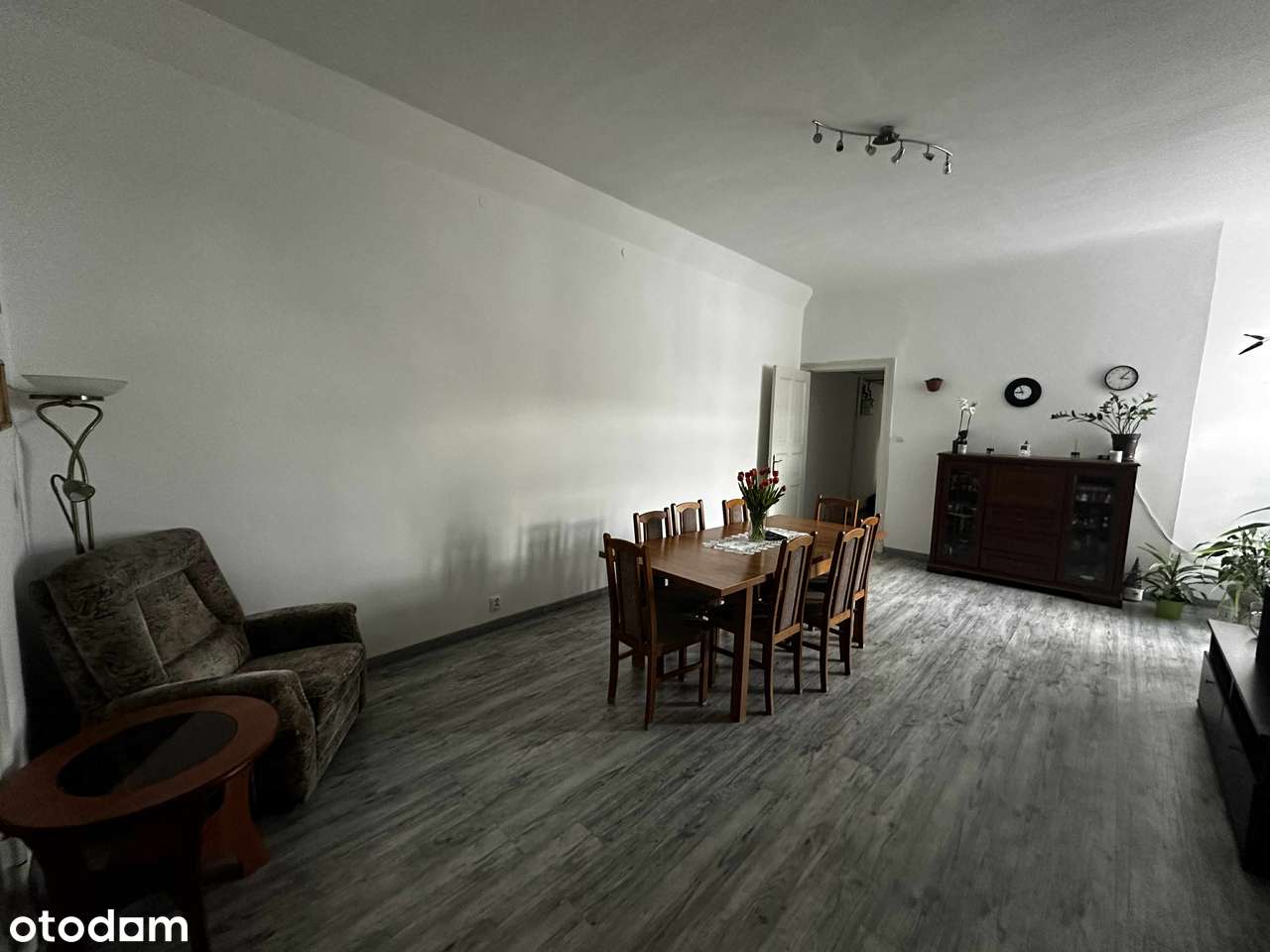 Mieszkanie z możliwością podziału dwa wejścia, osobne klatki schodowe.-5