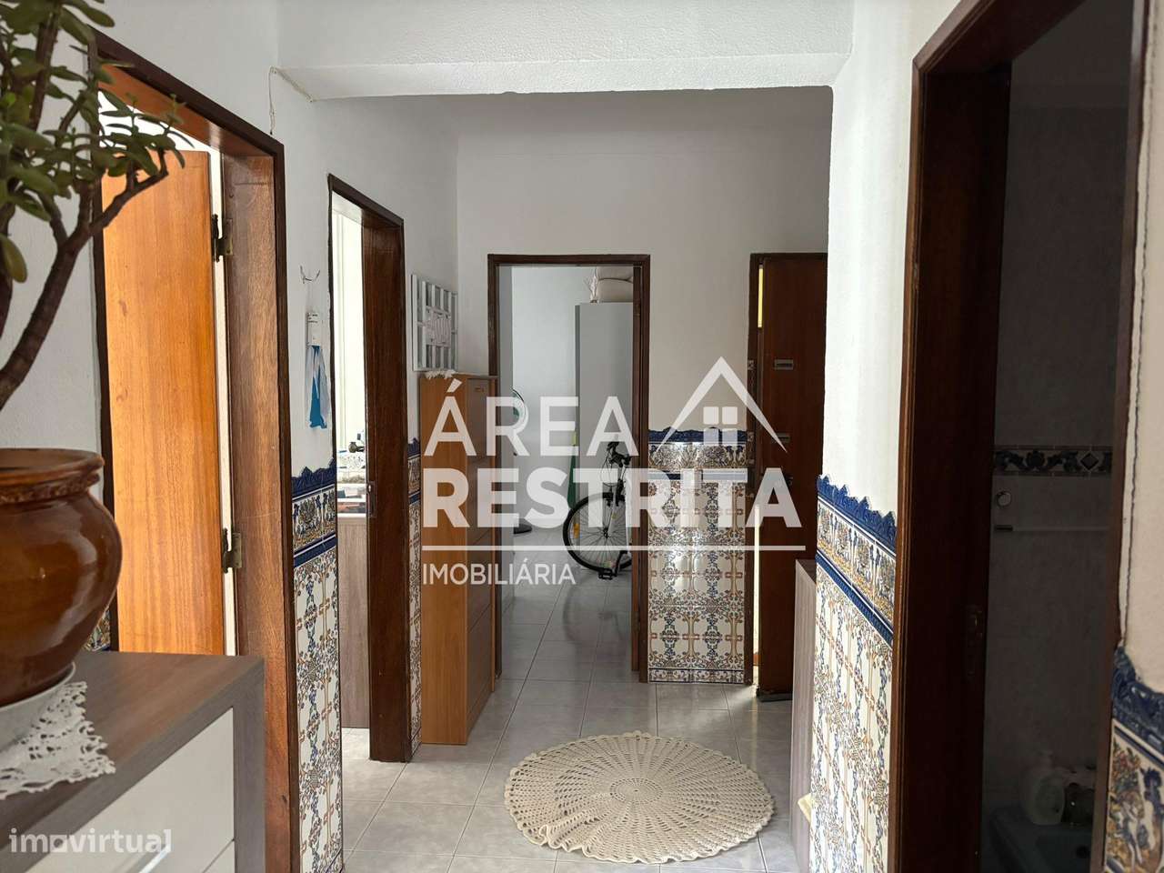 Apartamento T2 Estádio da Medideira - Próximo a Baía do Seixal-5