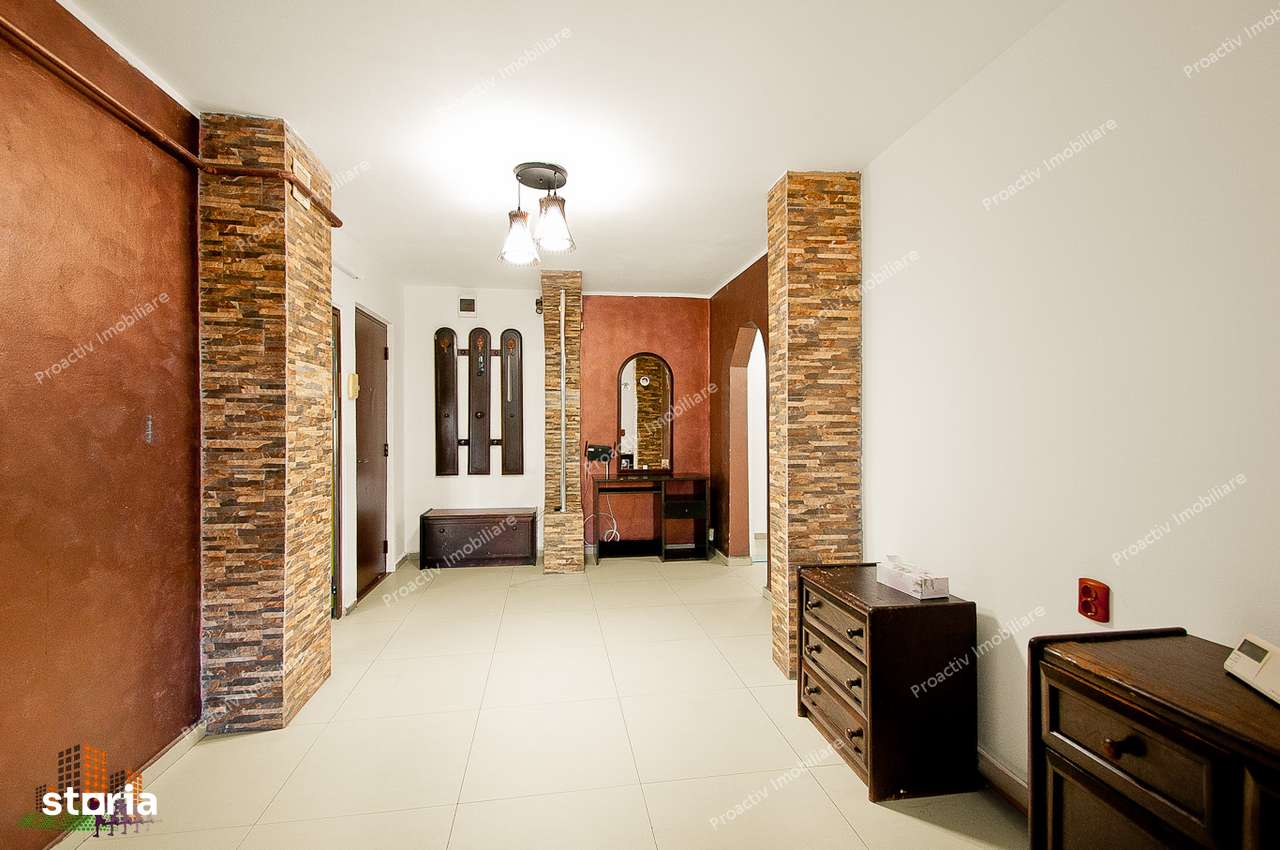 ÎN EXCLUSIVITATE LA PROACTIV IMOBILIARE  CRĂCIUN CU UN CADOU IMOBILIAR - Imagine principală: 5/10