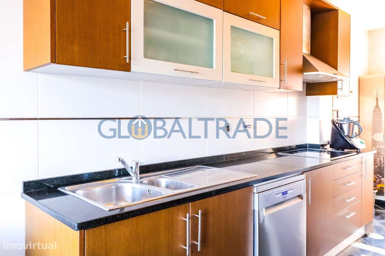 Moradia T3 com Terraço em Valbom-32