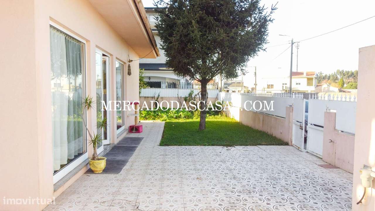 Moradia Isolada T6 em Argoncilhe - Grande imagem: 4/20