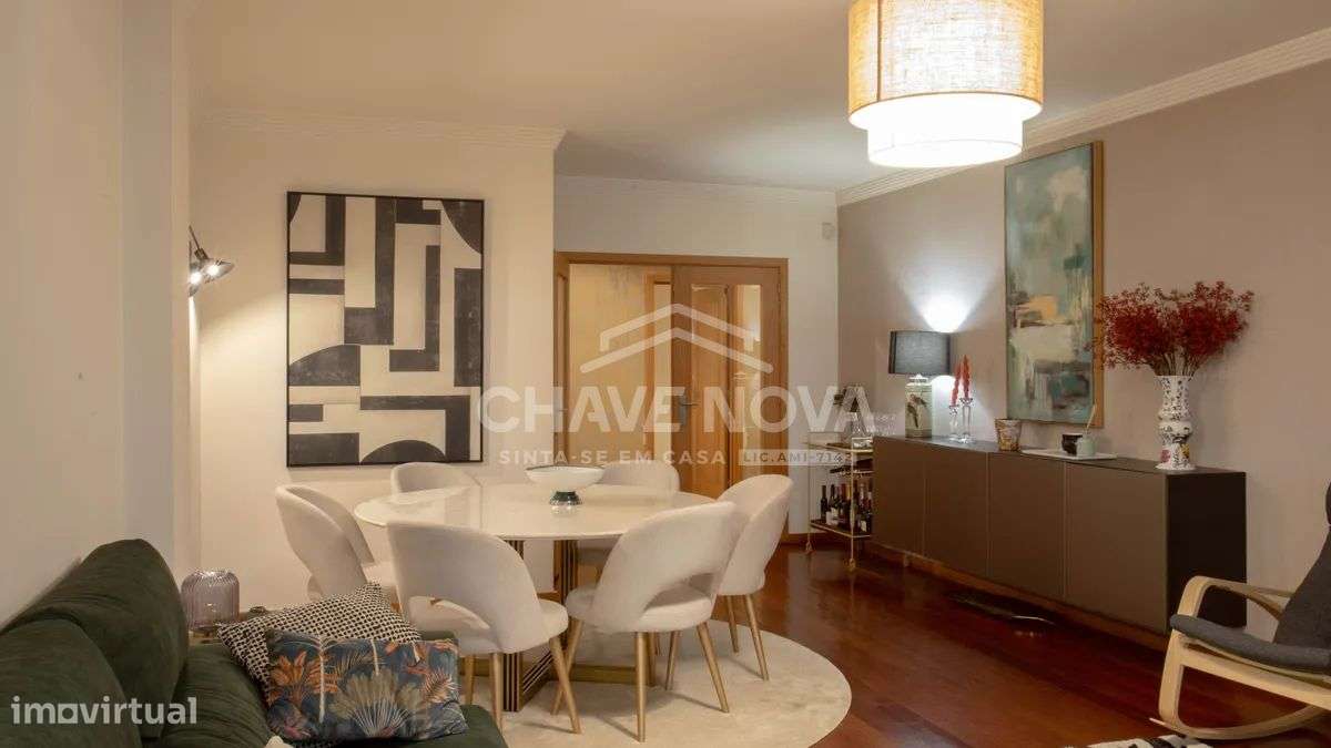 T2+1 Condomínio Fechado c/ Piscina e Lugar de Garagem em Mafamude - Grande imagem: 5/42