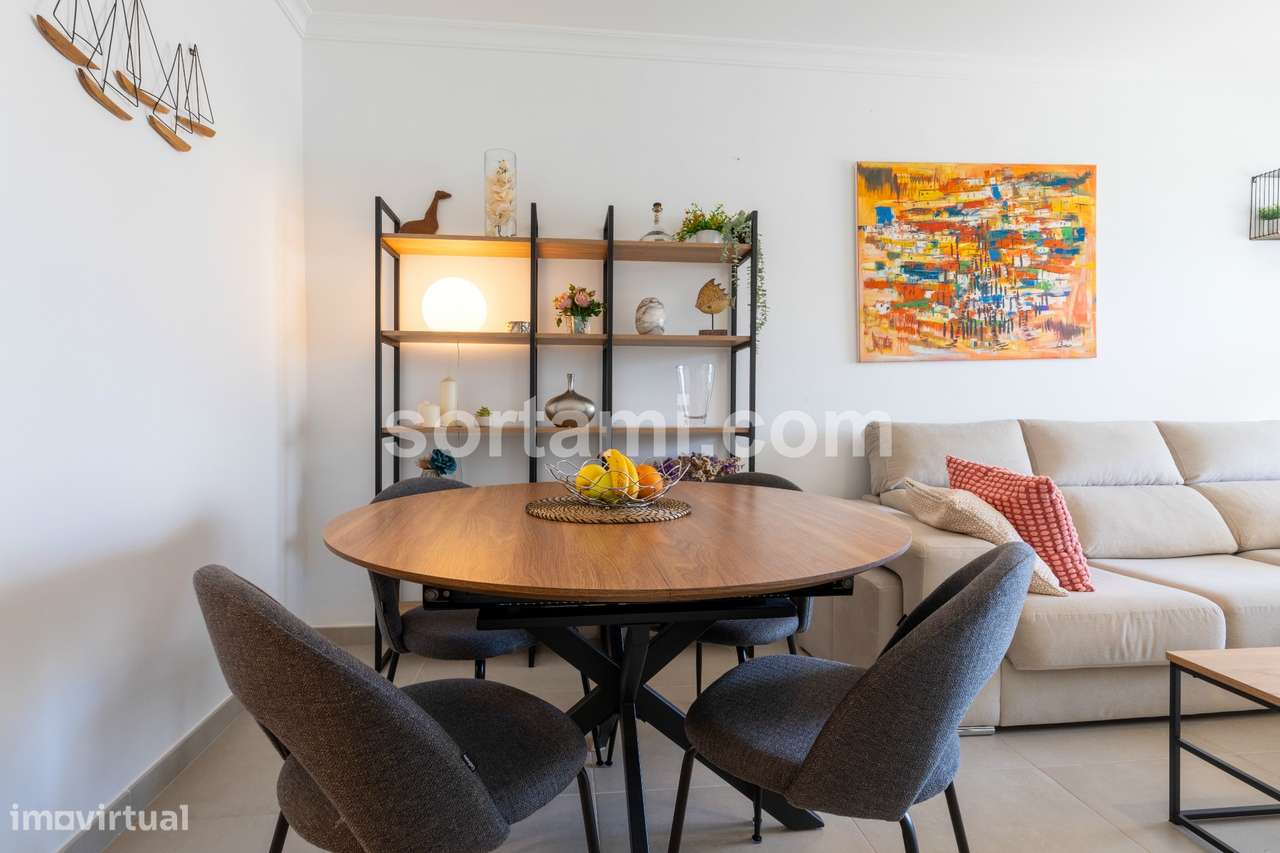 Apartamento T1 Venda em Quarteira,Loulé - Grande imagem: 4/17