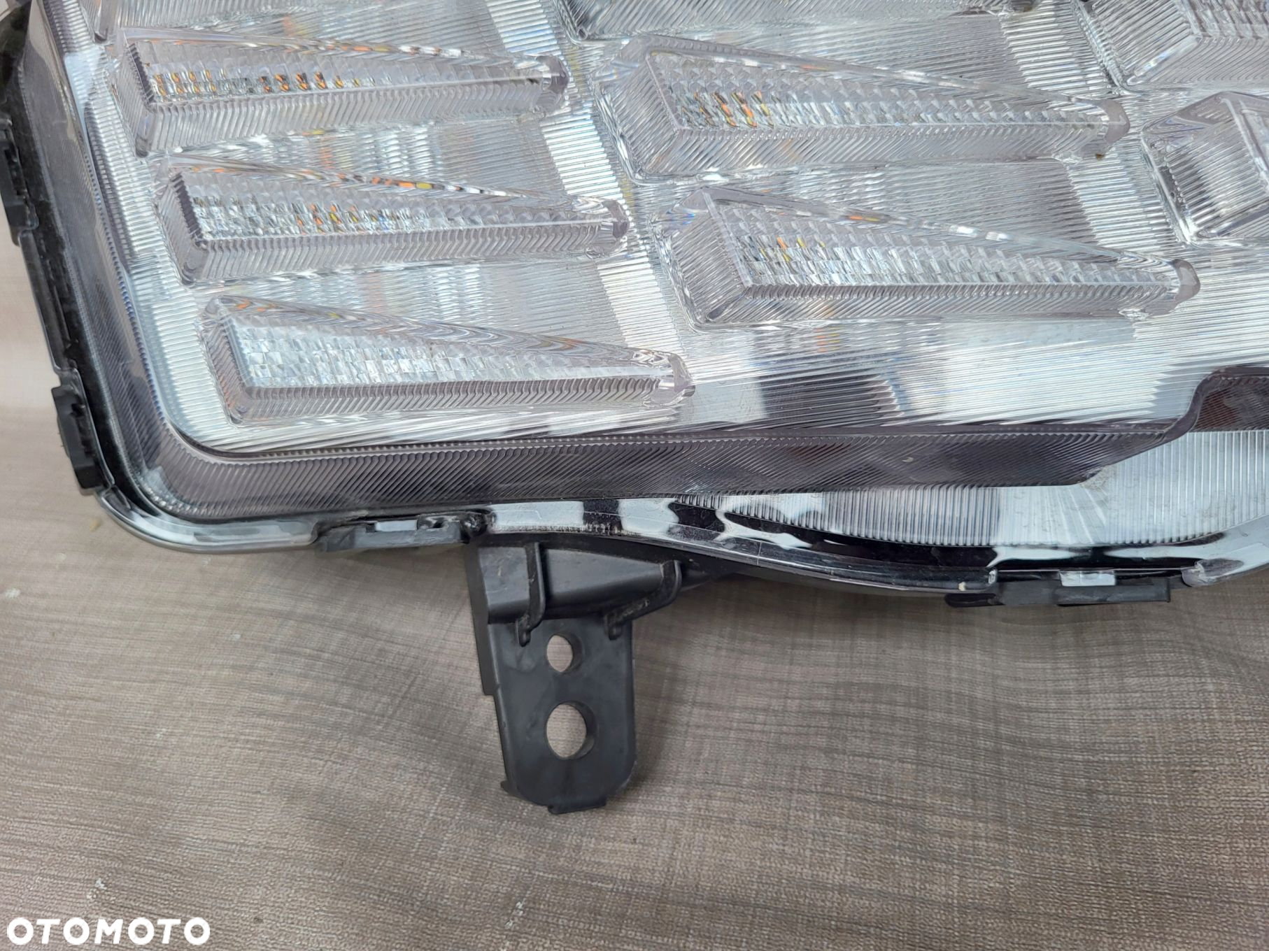 LED DRL HYUNDAI I30 2021 92208 G46 PRAWY - 6