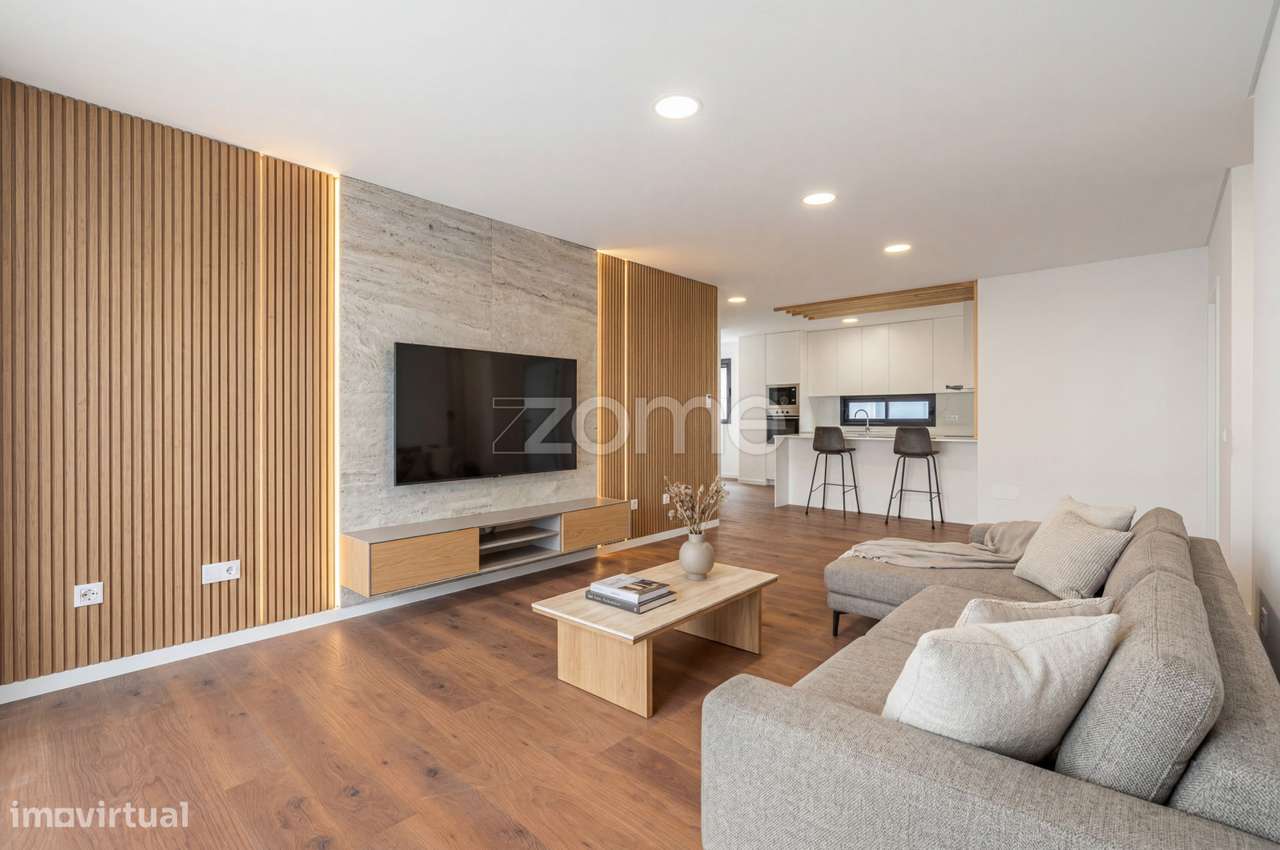 Apartamento T2 novo no centro do Caniço-26