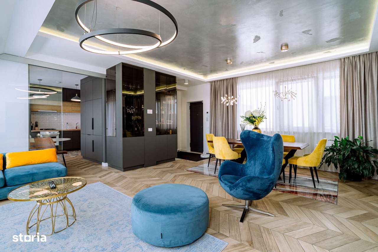 Penthouse 4 camere, ultracentral, Oradea. 800 000 E + TVA. Comision 0-10