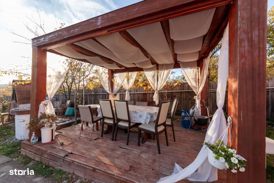Casa cu priveliste - Stefanesti-10