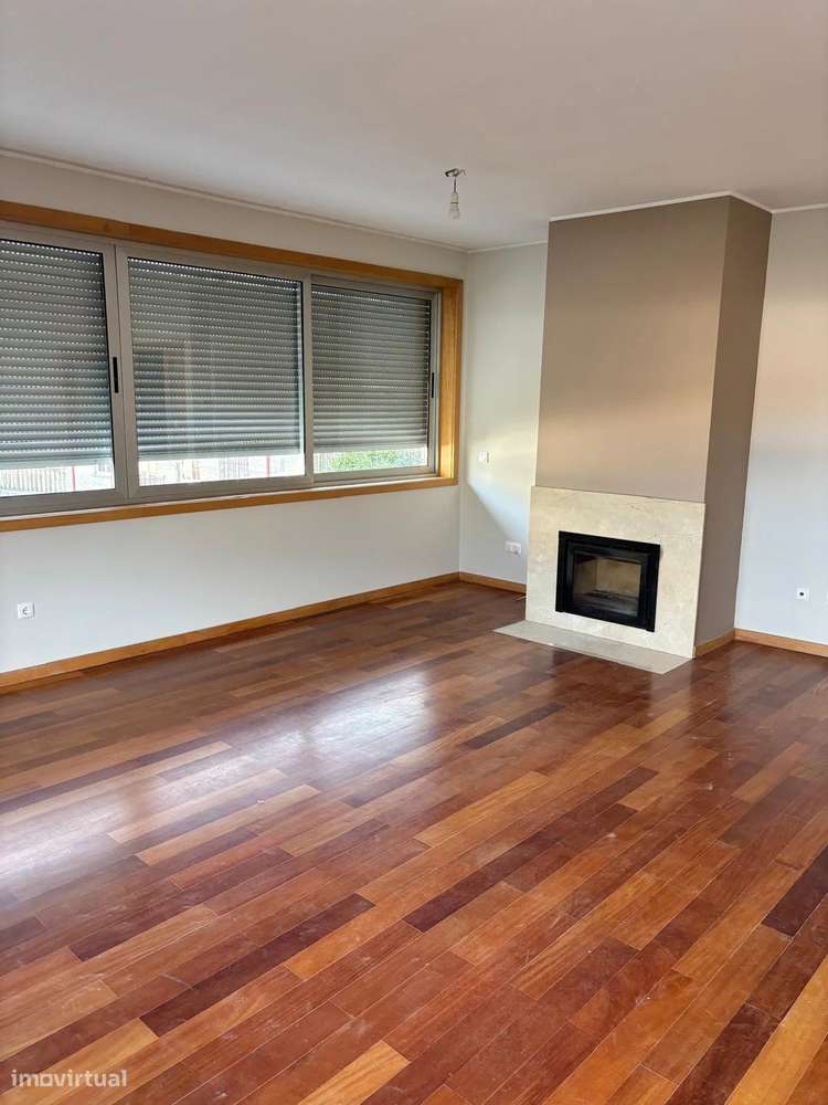 Apartamento T3 com Garagem e Arrumo – Vila Meã, Amarante - Grande imagem: 3/43