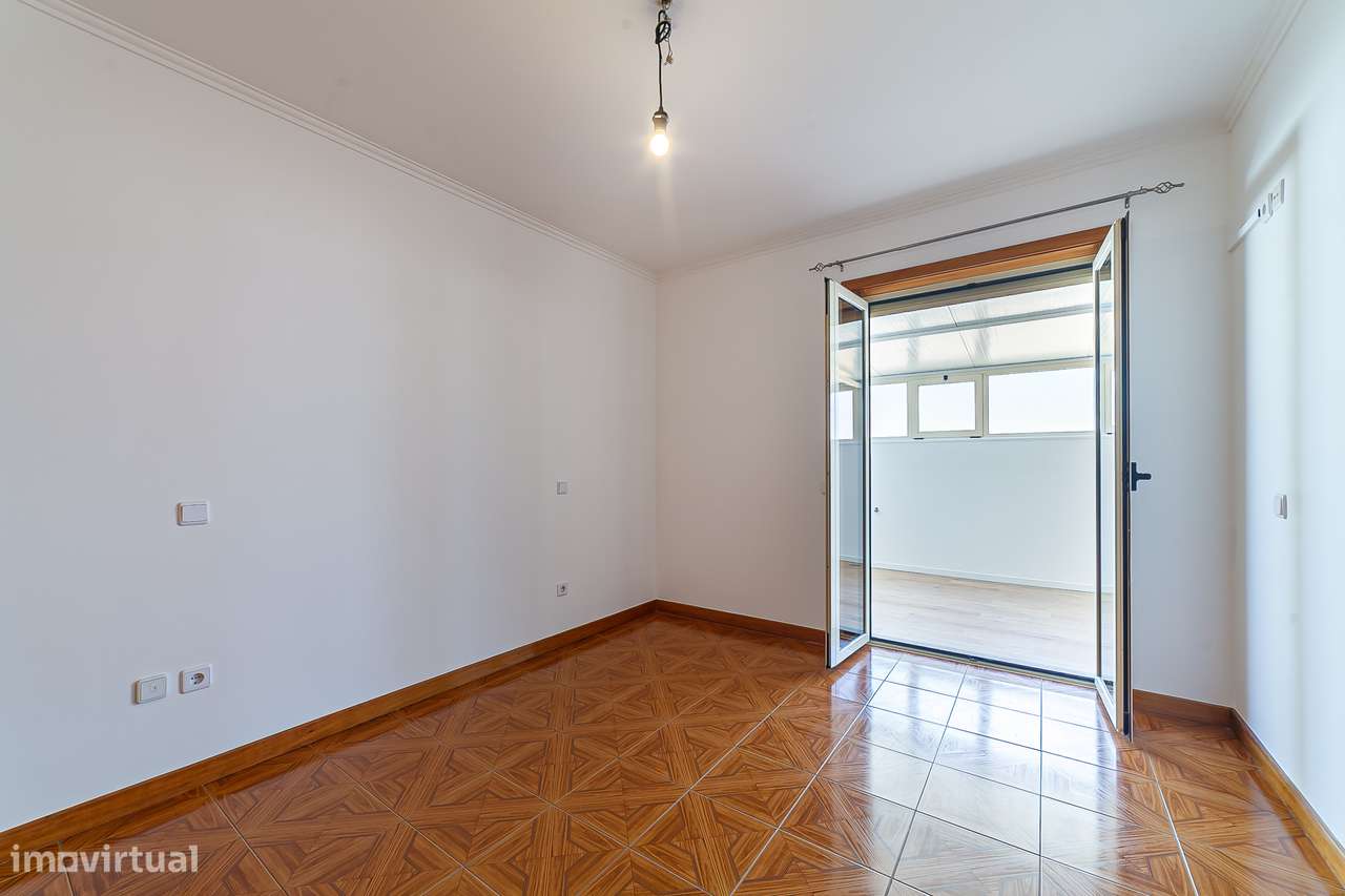 T2 de 140 m² no centro de Fiães, com garagem fechada e terraço-20