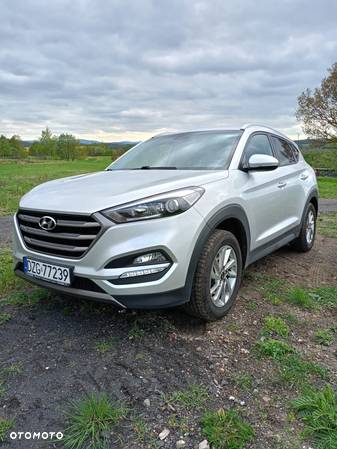 Hyundai Tucson - 2