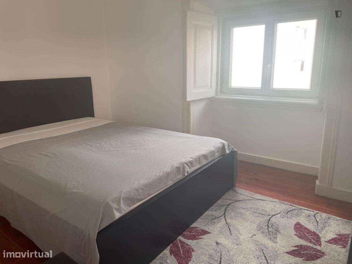 Quarto - localizado em Ajuda Lisbon - Grande imagem: 2/10