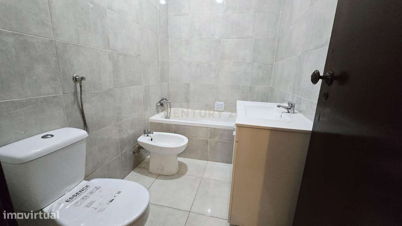 Apartamento T3 para arrendamento em Setúbal Bairro do Liceu - Grande imagem: 3/24