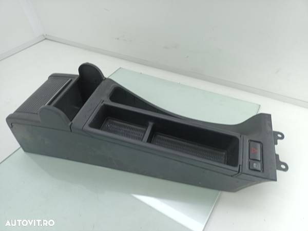 Consola centrala BMW SERIA 3 E46 1.9i - 194e1 1997-2001  8213680 - 3
