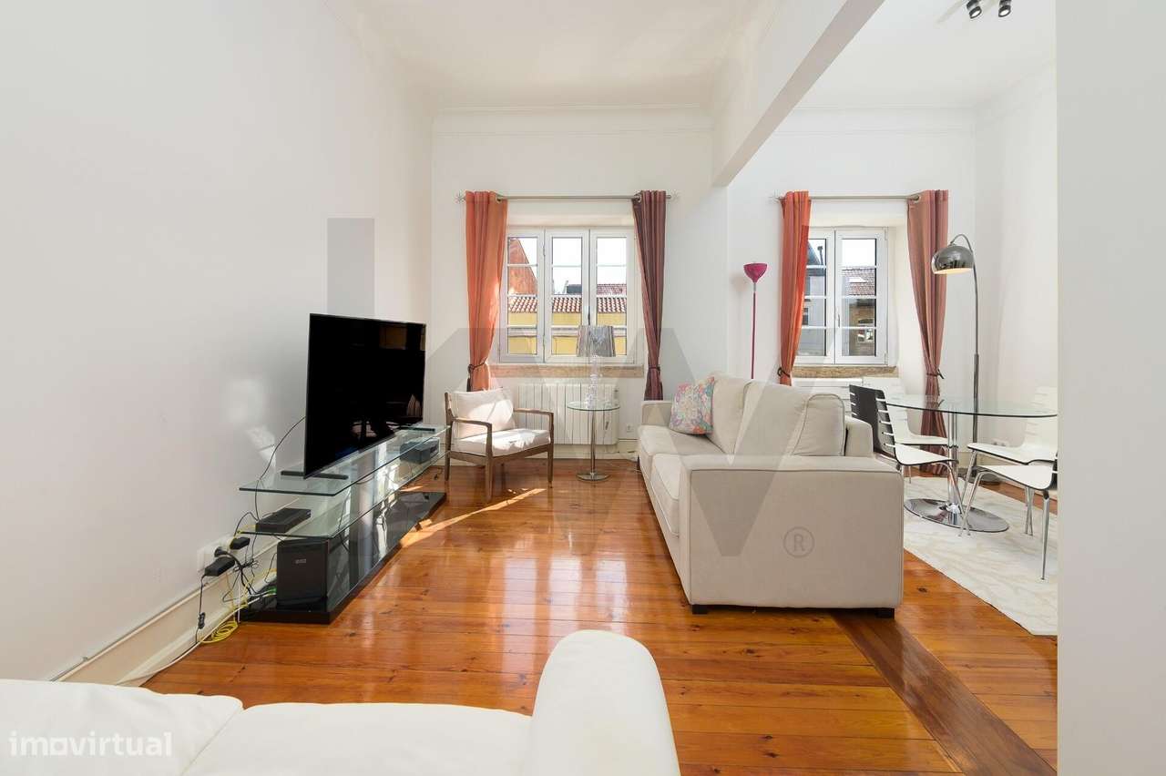 T2  com logradouro em Lisboa - Sta Maria de Belém, zona autentica com - Grande imagem: 5/19