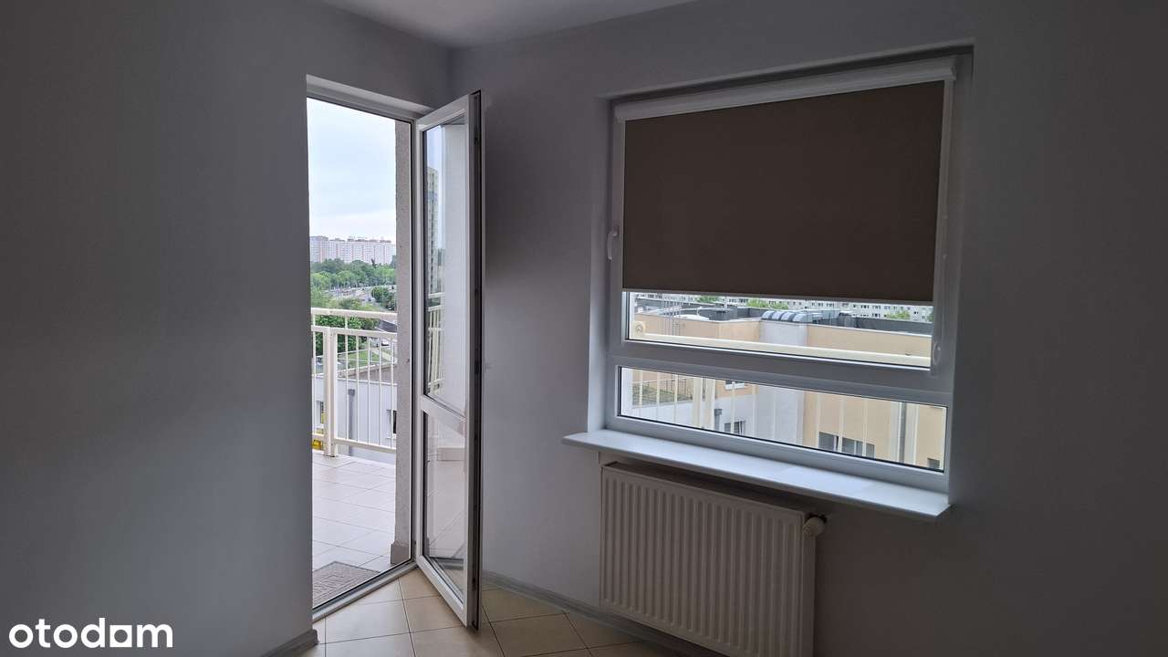 Przestronne i jasne mieszkanie Chartowo Tower 8 piętro - Pełny obrazek: 4/14