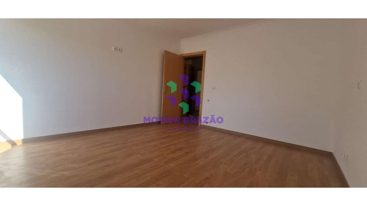 Fantástica Moradia Sesimbra-35