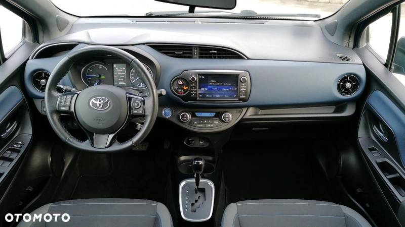 Toyota Yaris - 13