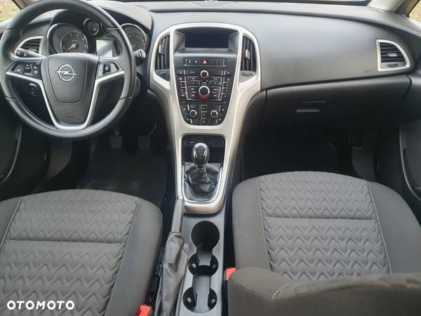 Opel Astra 1.7 CDTI DPF Color Edition - 15