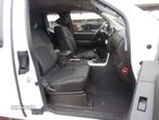 Nissan Navara 2.5 dCi CD XE 4WD - 28