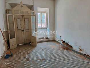 Moradia para recuperar com boas áreas, localizada na Vila de Aljustrel - Grande imagem: 4/22