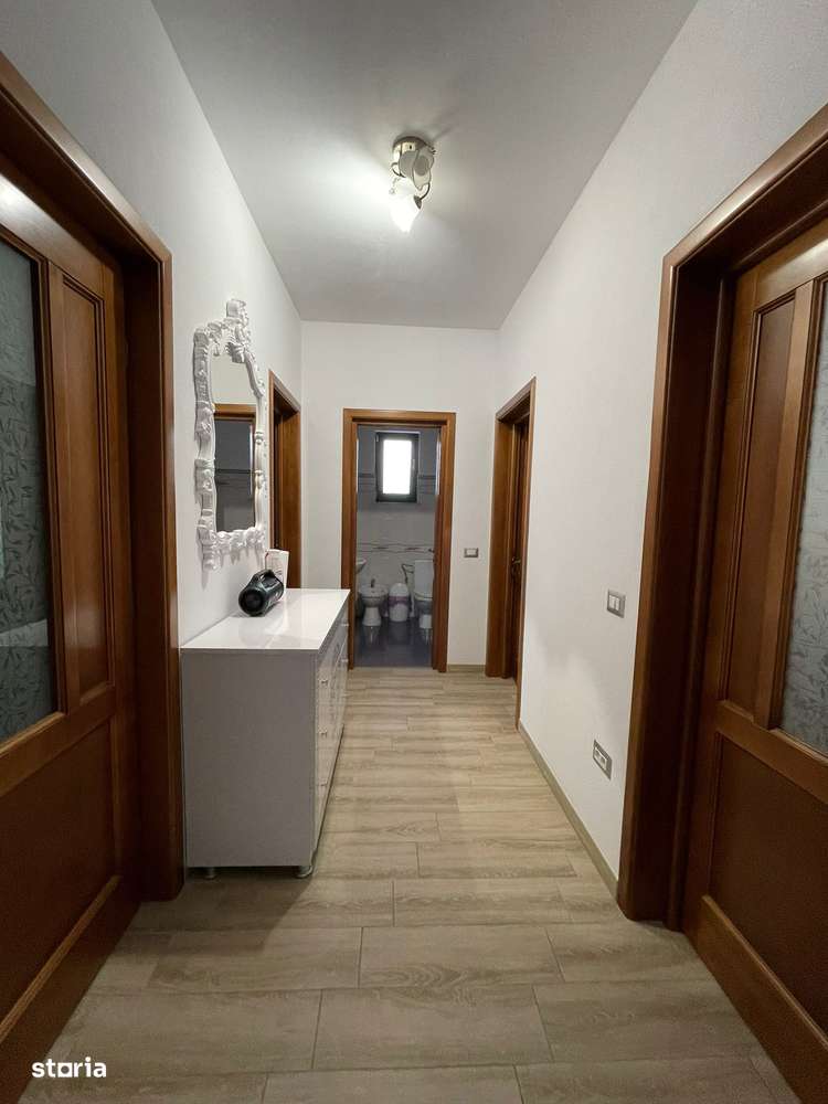 Vand casa in Cordun-8