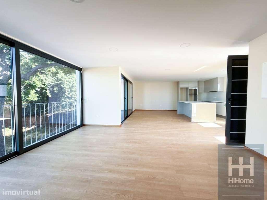 Apartamento T2 Novo com Vista Mar Edifício Bela Vista, Funchal-9