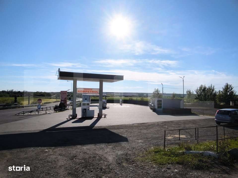 Oportunitate! Sala de evenimente, benzinarie si spalatorie auto, strad - Imagine principală: 2/19
