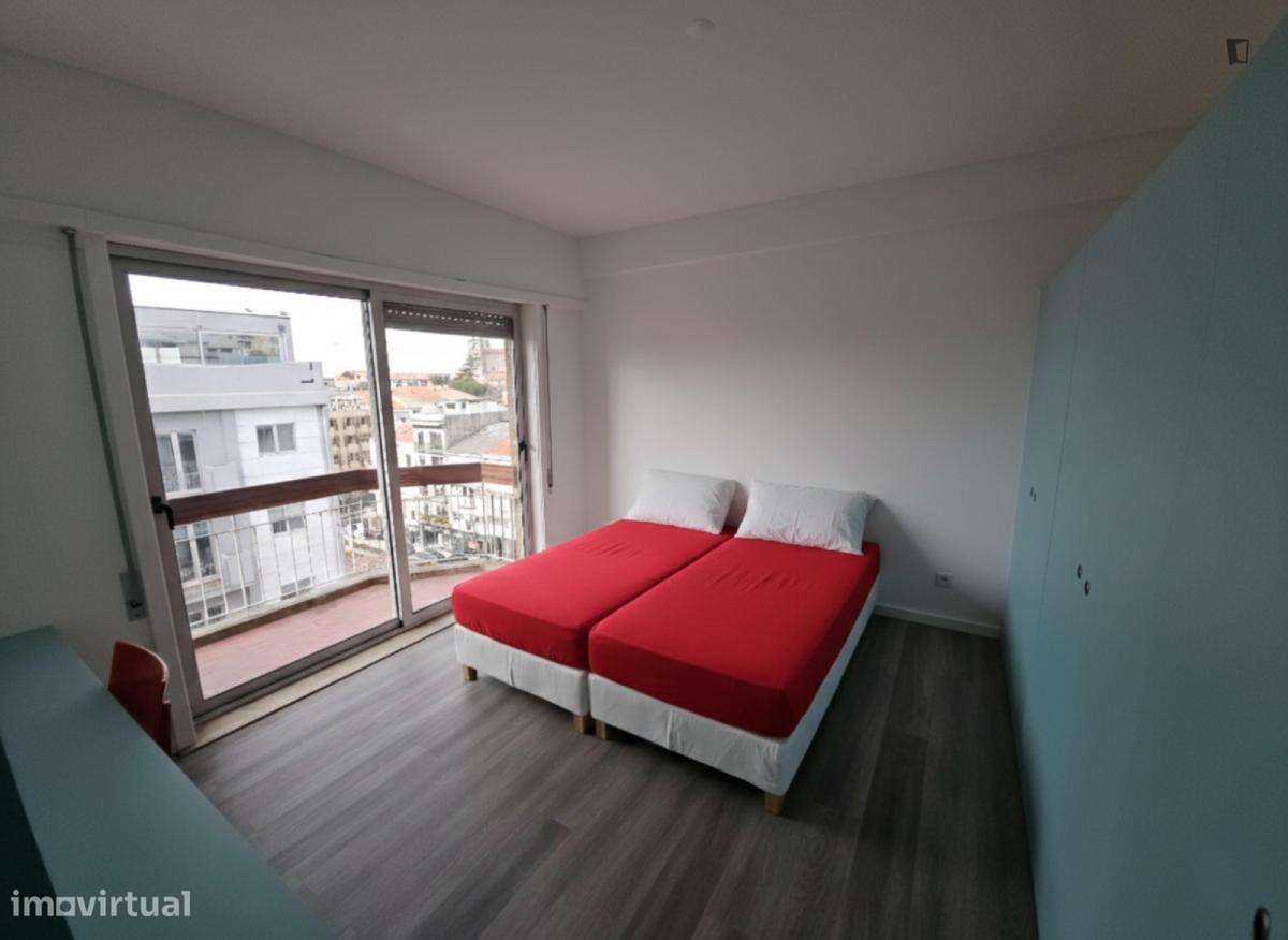 Apartamento com 1 quartos - localizado em Santo Ildefonso Porto - Grande imagem: 3/5