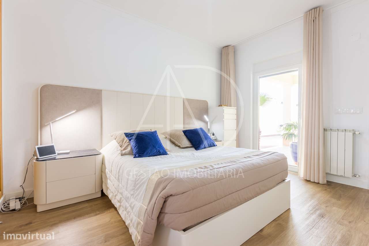 Moradia Isolada T3+ 2 a 5 minutos da Baia do Seixal-17