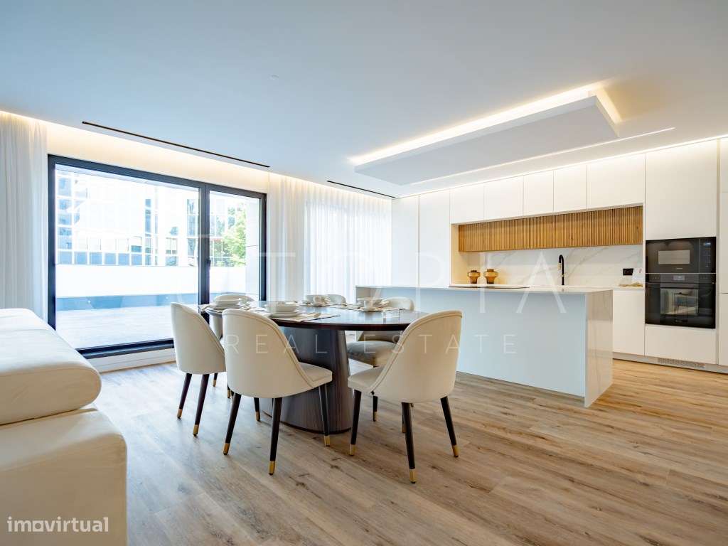 T4 novo com terraço, sala de cinema e piscina - D. João III Prestig...-40