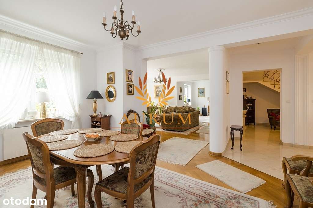 Ciepły rodzinny dom najwyższej jakości blisko lasu-0