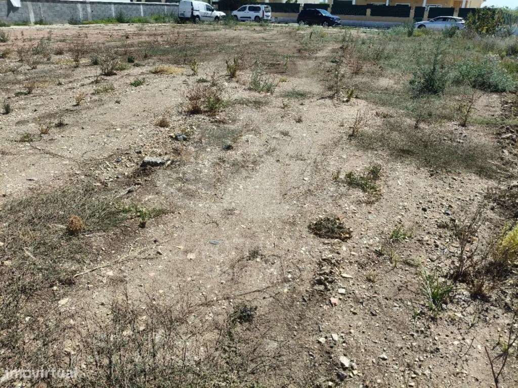 Terreno urbano com 2.080 m² no Porto Alto, Samora Correia - Grande imagem: 3/4