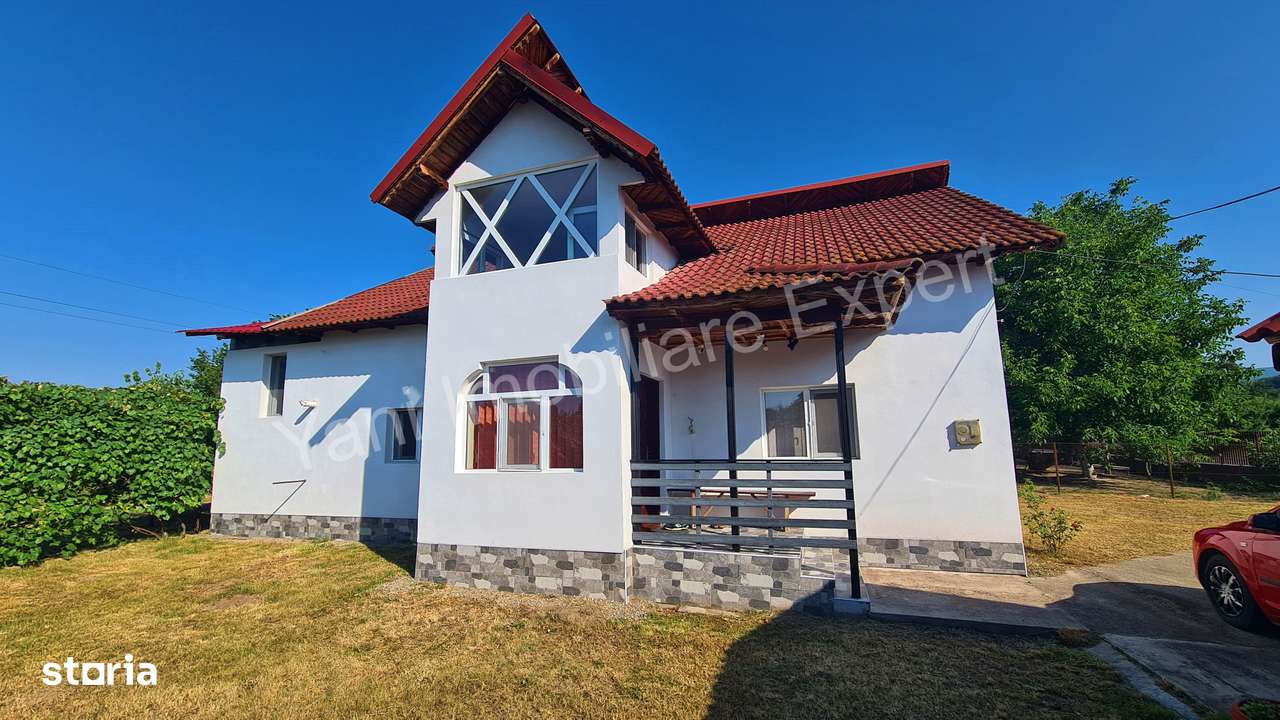 Casă de vânzare în comuna Șuici, sat Rudeni, județ Argeș. - Imagine principală: 2/20