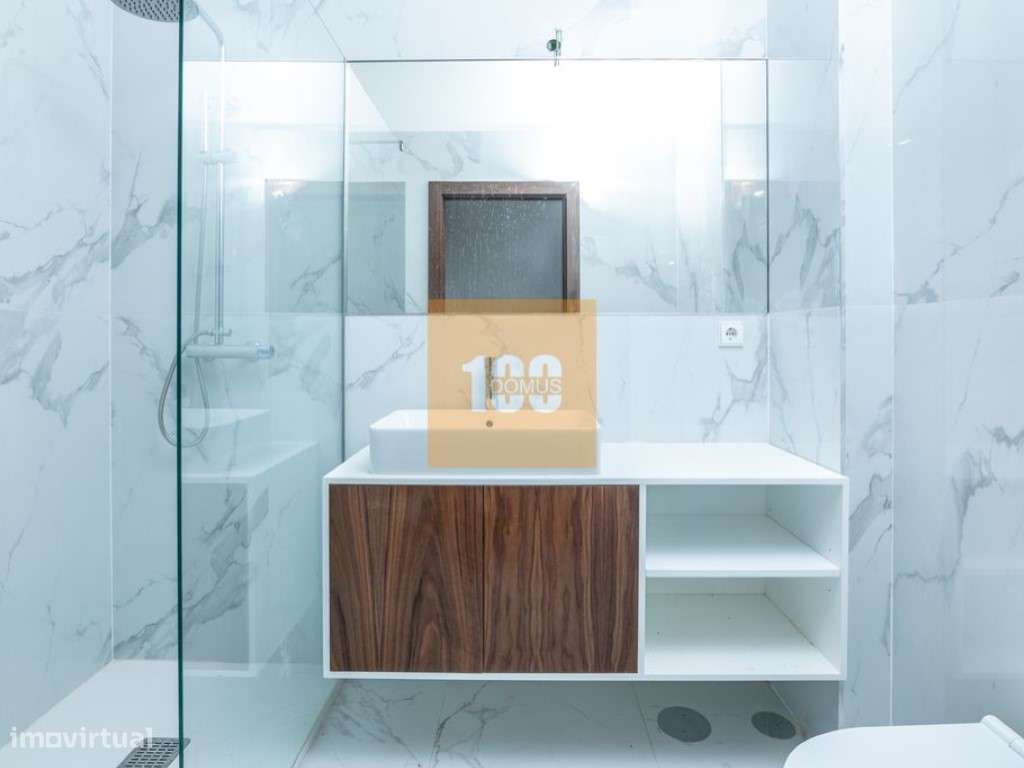 T1 com varanda em 31 de Janeiro-12