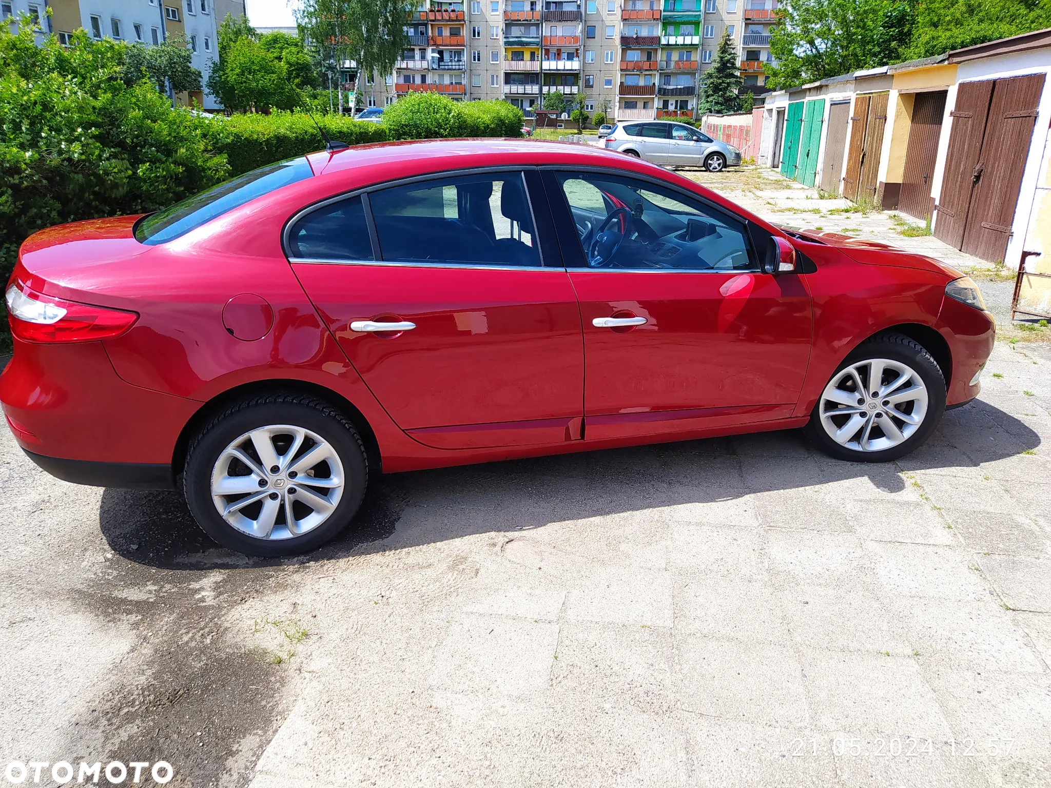 Renault Fluence 1.6 16V Dynamique - 2