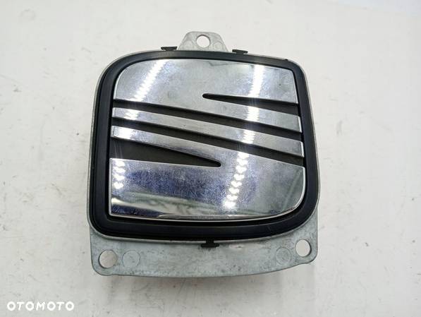 KLAMKA KLAPY BAGAŻNIKA SEAT ALTEA TOLEDO III XL LEON 5P0827565D - 1