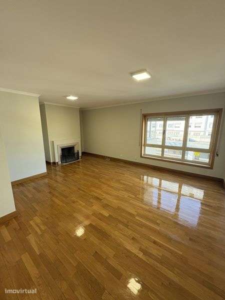 T2 com Garagem Centro Porto / Carvalhido - Grande imagem: 2/12