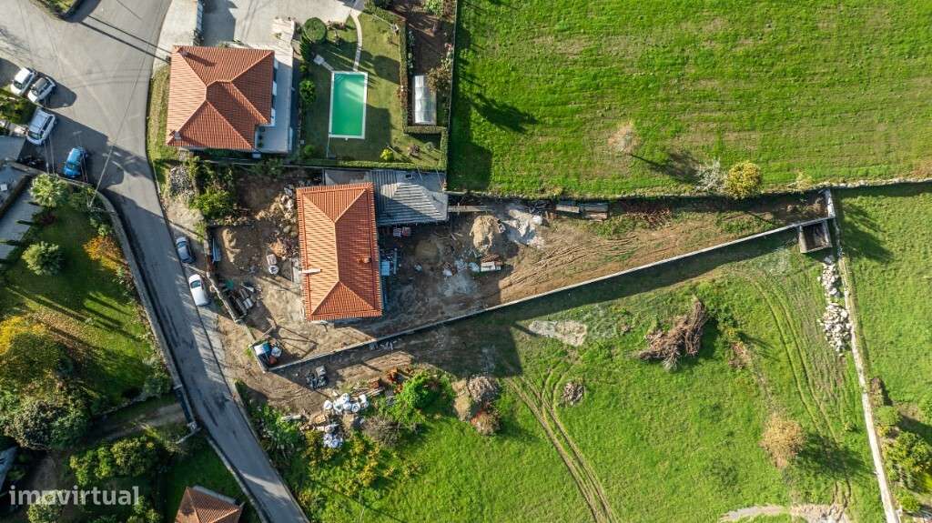 Moradia Individual V3 em Pedra; c/Lote de Terreno 1400m2; Situada na F - Grande imagem: 5/32