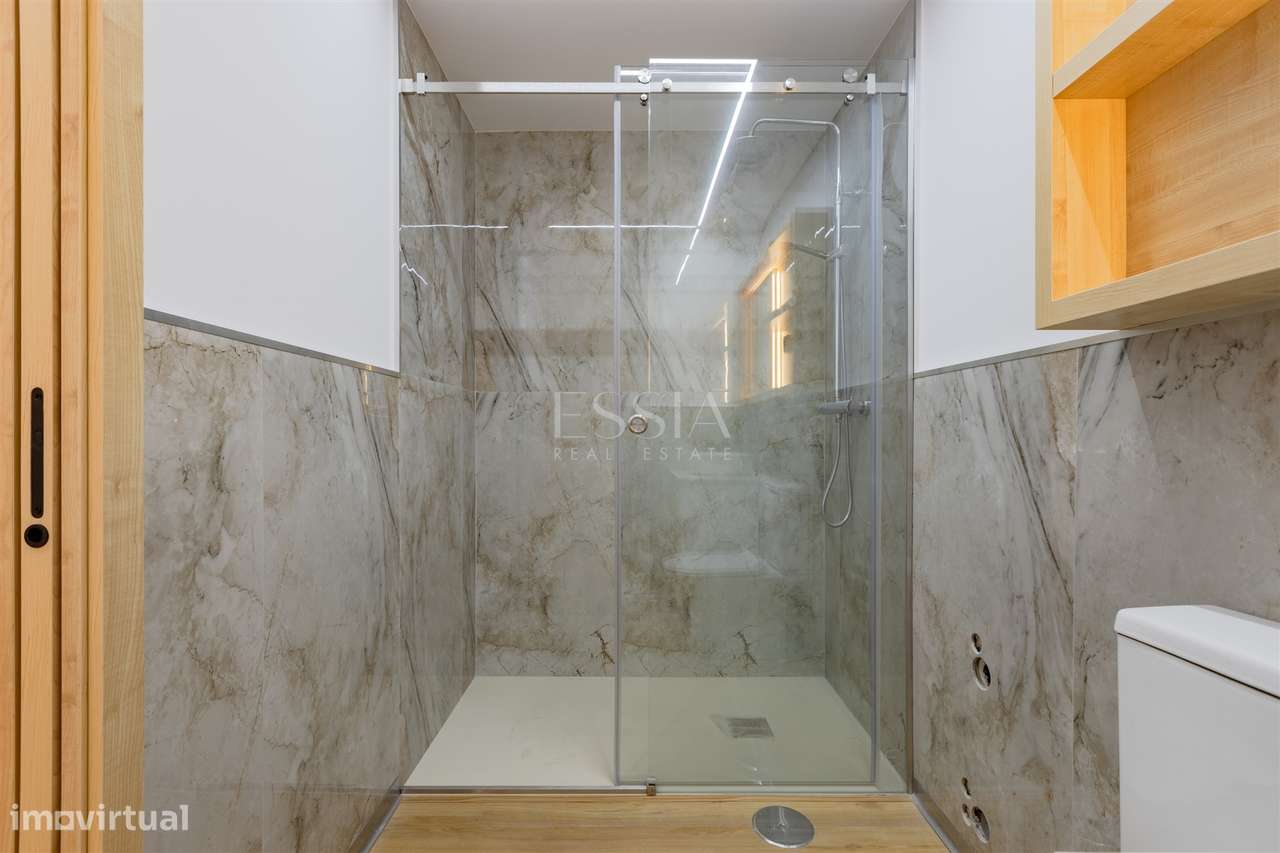 TO com Varanda Centro Porto | T0 Novo Faria Guimarães | City On-8