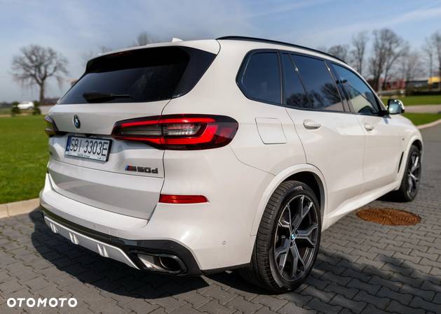 BMW X5 M M50d - 15