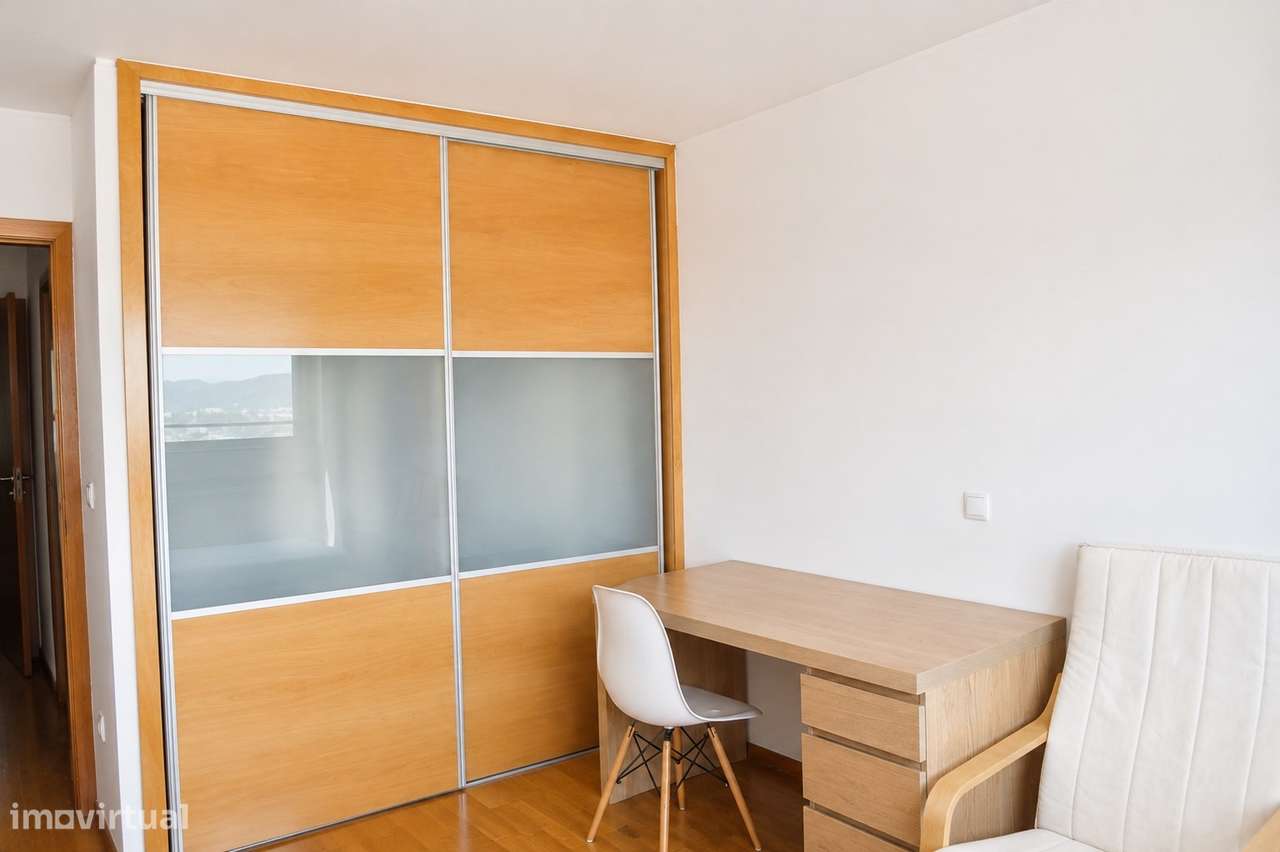 Apartamento T3 Venda em Serzedelo,Guimarães-7