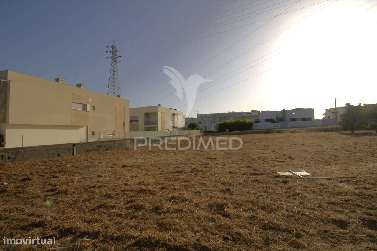Terreno cidade da Maia para construção 3 moradias - Grande imagem: 5/18