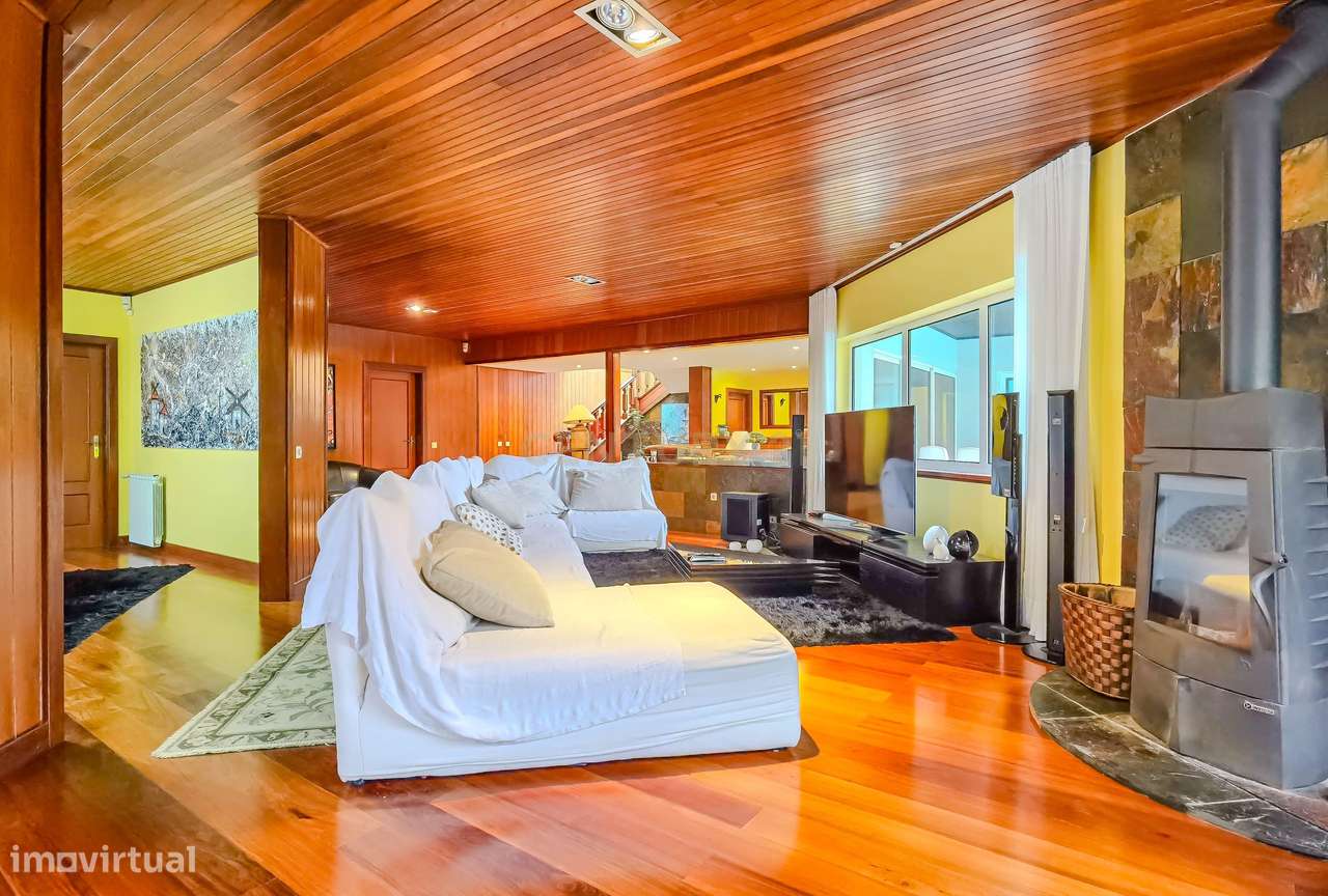 Quinta com Moradia e Piscina na Maia, Porto-35