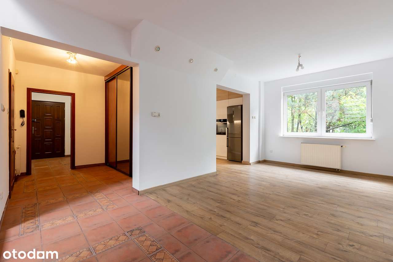 Przestronny dom w Plewiskach, podwójny garaż-7