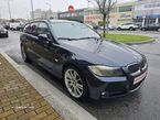 BMW 320 d Touring Navigation Sport - 3