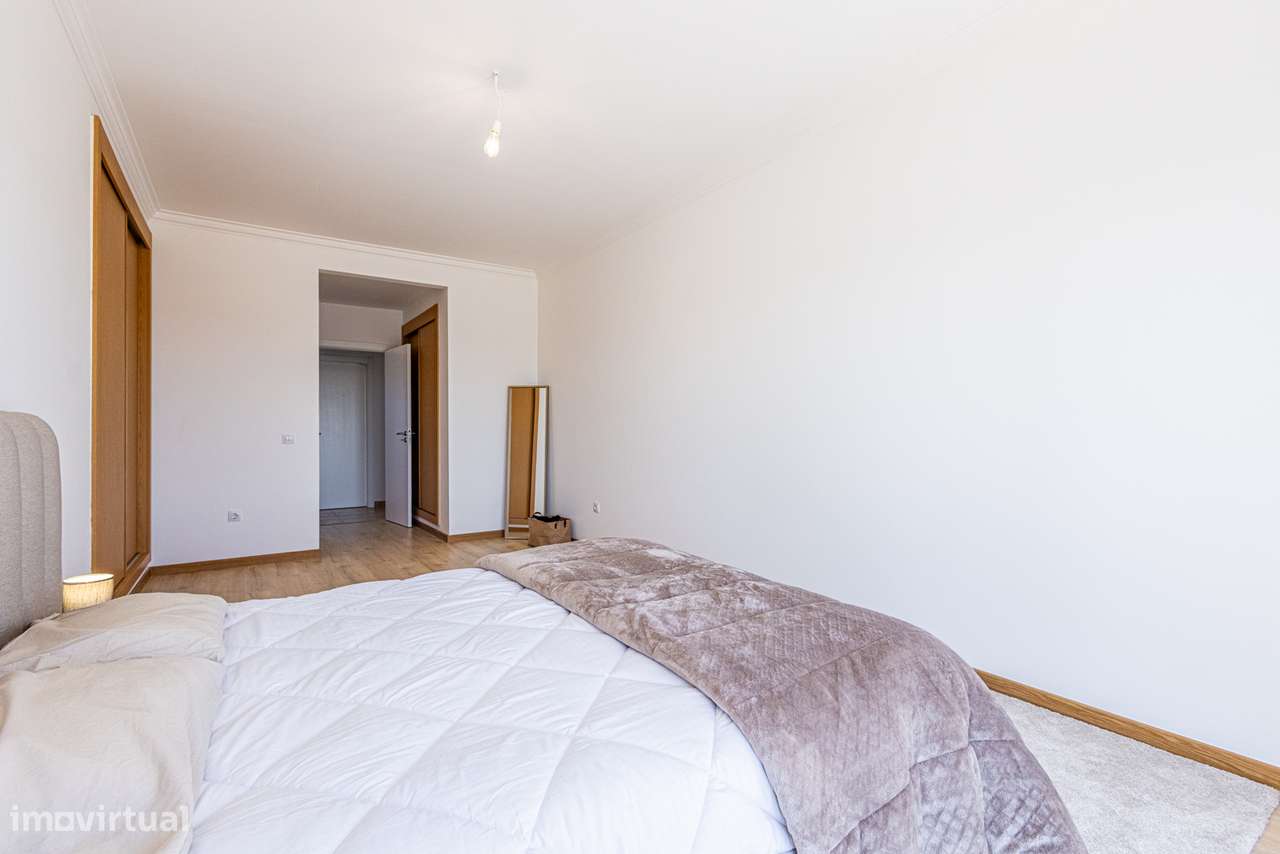 Apartamento T3 de Excelência no Centro do Cartaxo-39