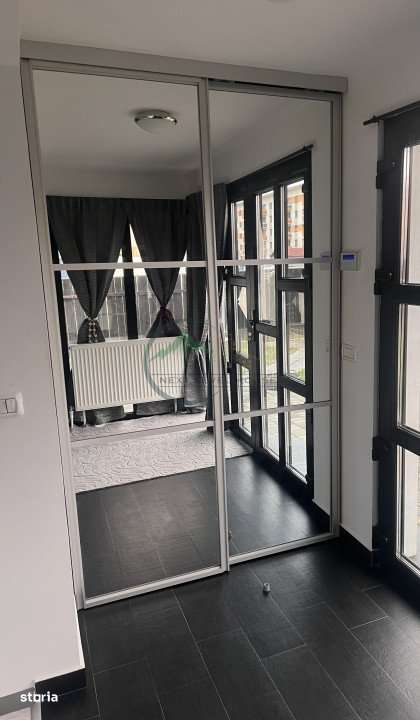 Casa cu 4 camere, zona Coresi Mall, 930mp teren - Imagine principală: 5/13