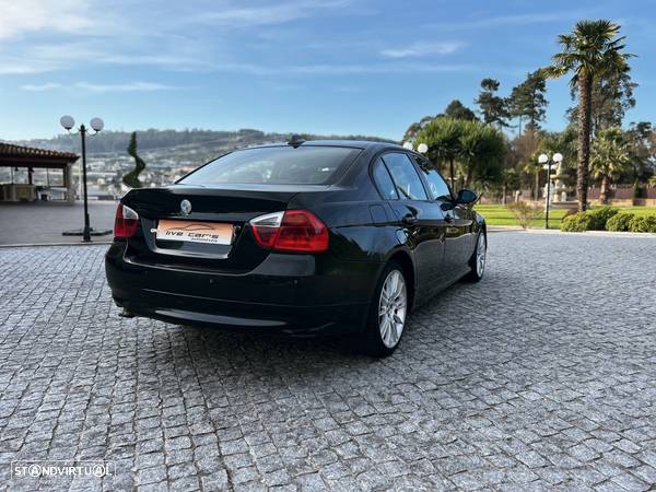 BMW 320 d EfficientDynamics Navigation - 5